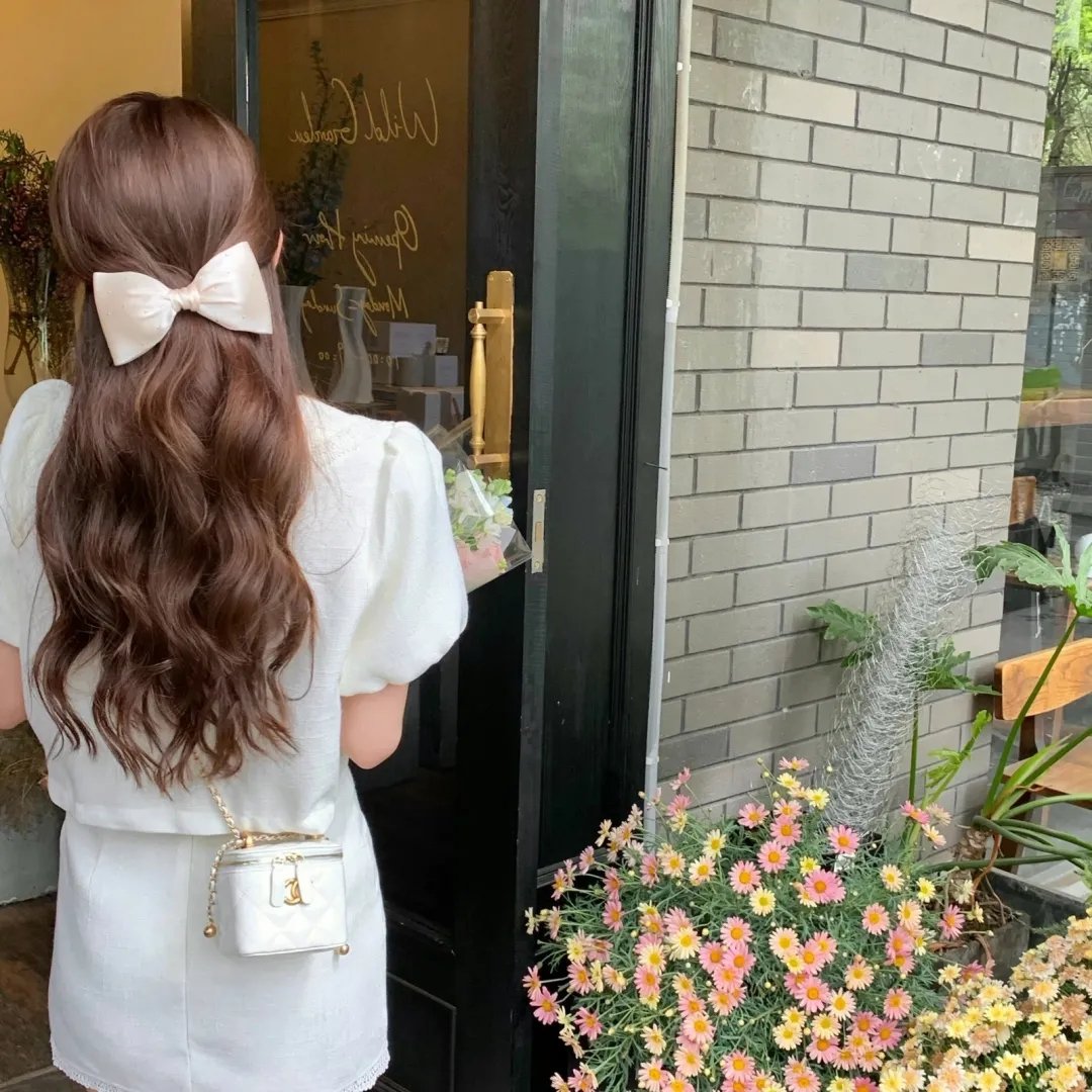 人·鬼·情